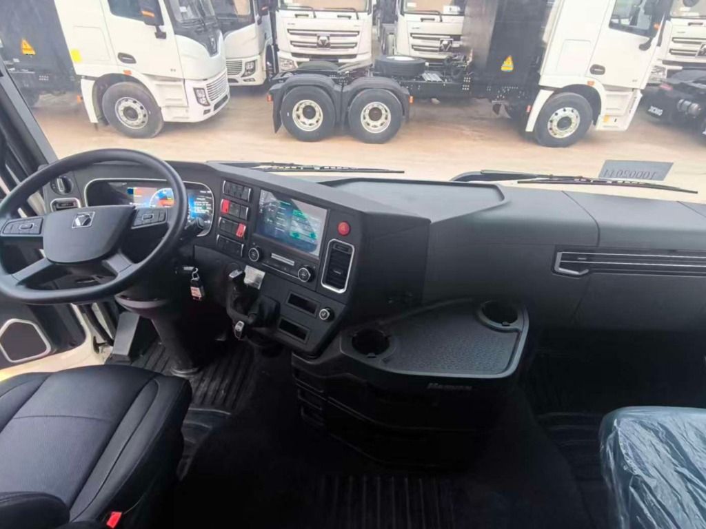 Nội thất tiện nghi của xe đầu kéo điện XCMG EX700S