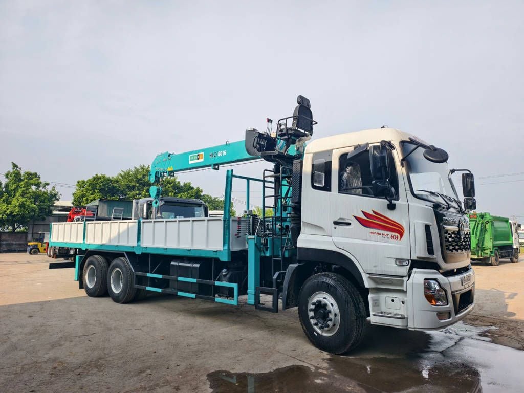 Dongfeng 3 chân gắn cẩu Hyundai Everdigm HLC-8016