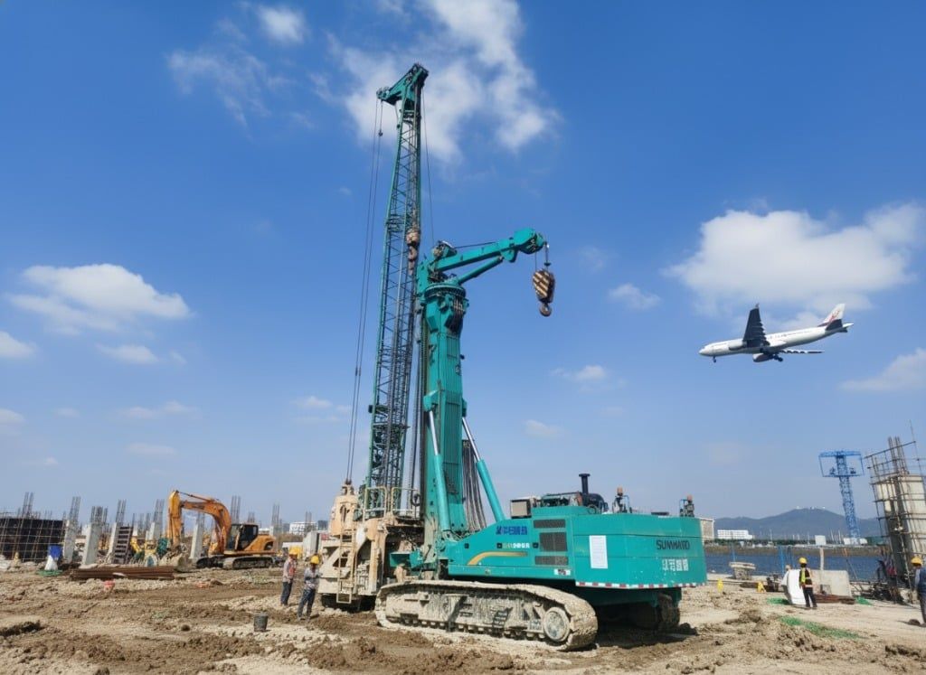 Giàn Khoan Cọc Nhồi Đa năng SWDM240H với khả năng khoan sâu 69m, đường kính 2000mm