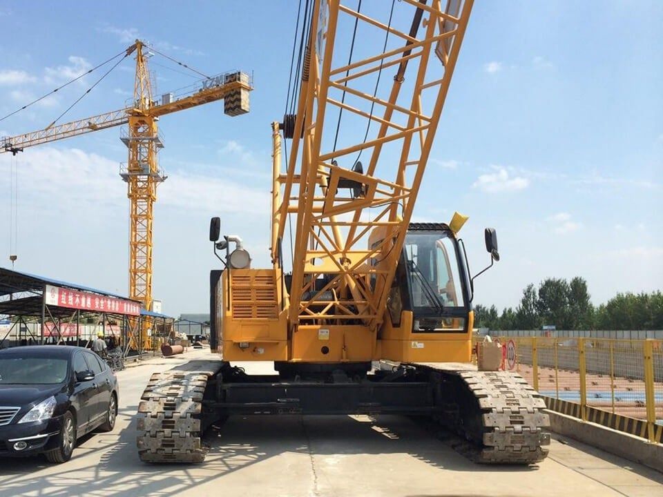 Cẩu xích nhật cũ bán và cho thuê
