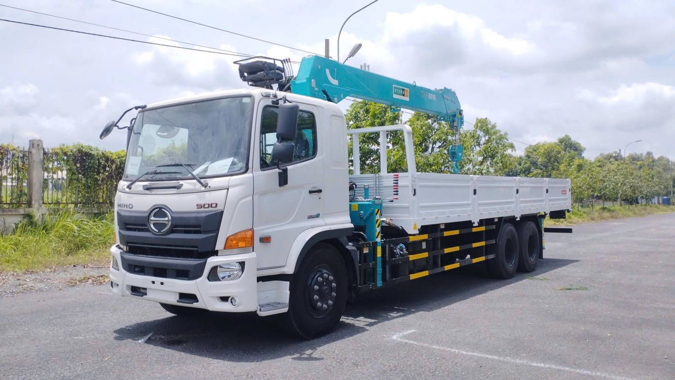 Xe Hino FM8JW8A gắn cẩu Hyundai Everdigm 8 tấn HLC-8016