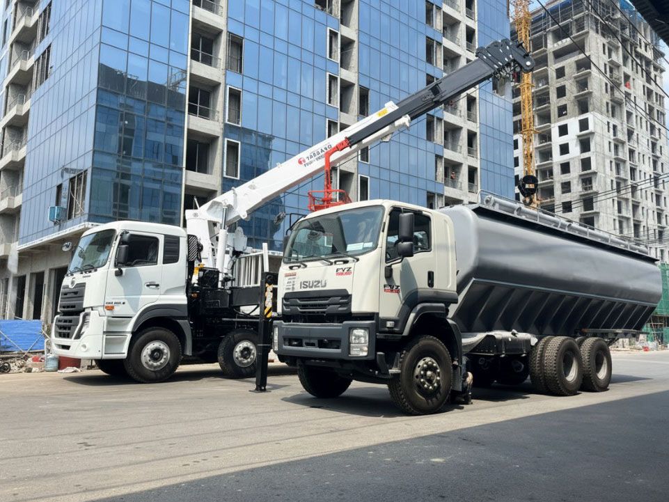 Xe tải gắn cẩu UD 15 tấn Teakang TSK 1506