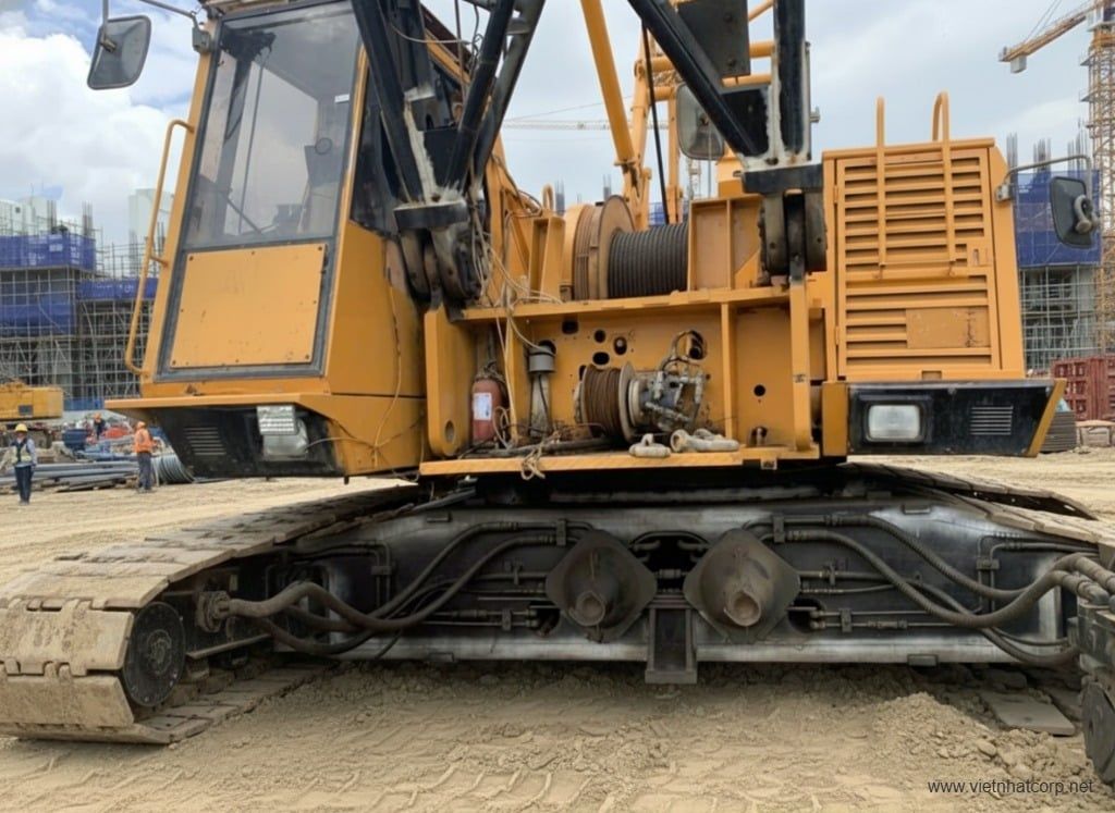 Cabin Xe cẩu bánh xích 100 tấn sc1000 Sumitomo 1995