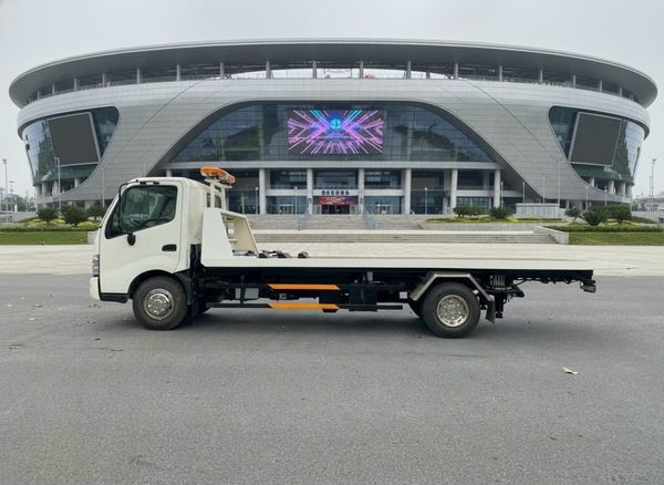 Xe cứu hộ 3,5 tấn Hino XZU720