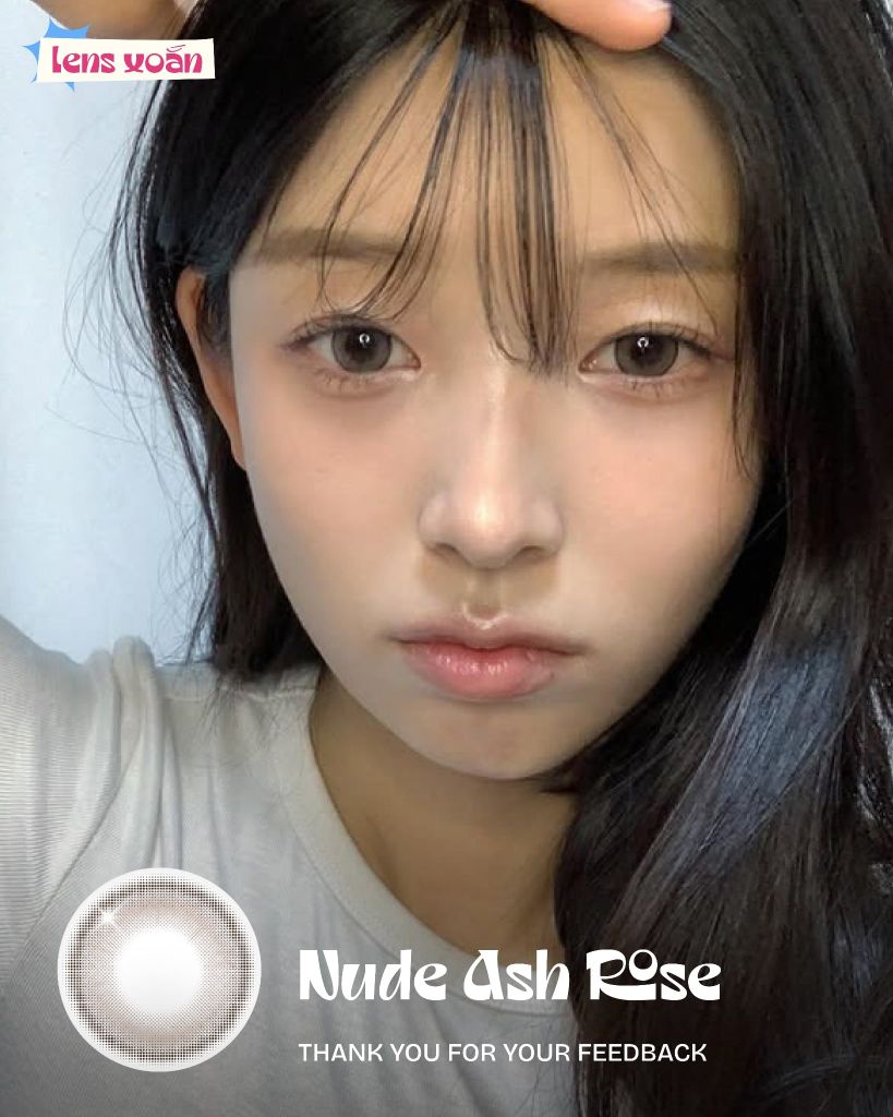 Ảnh feedback Nude Ash Rose với tóc đen mái thưa và makeup nhẹ