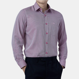 Vì sao áo sơ mi sọc đỏ được ưa chuộng nhiều hiện nay?