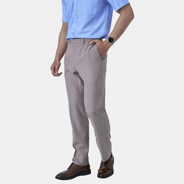 Những điều bạn chưa biết về quần tây Regular Fit