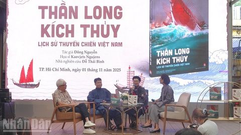 Người trẻ dựng lại diện mạo thuyền chiến Việt Nam