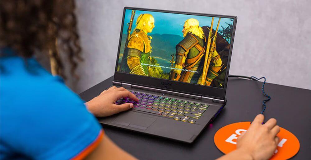 Chơi game chọn MacBook Neo hay laptop Windows