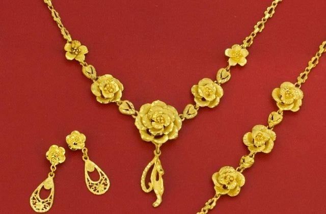 What's in the 1-tael Gold Wedding Set? How Much Does It Cost?