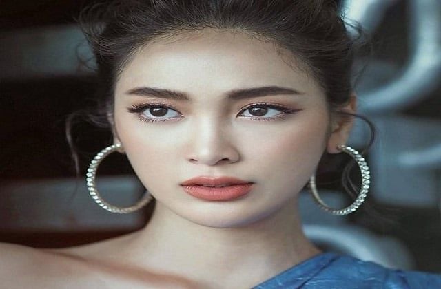 Bỏ Túi Ngay Các Cách Phối Khuyên Tai Không Lỗi Mốt