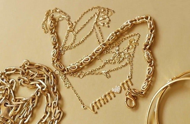 Cách gỡ rối dây chuyền nhanh gọn tại nhà