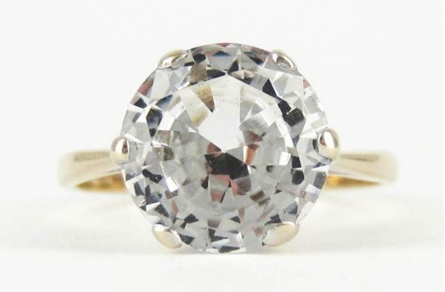 What is a Spinel Gemstone? Factors for Valuing Spinel Gemstones