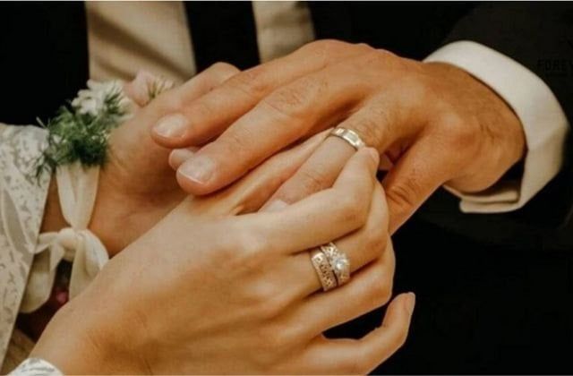 Engagement ceremony, wedding proposal: Are rings necessary?