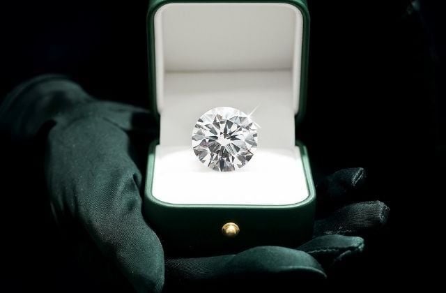 Kim cương 5 ly là gì? Giá Kim Cương 5 Ly Cập Nhật Mới Nhất