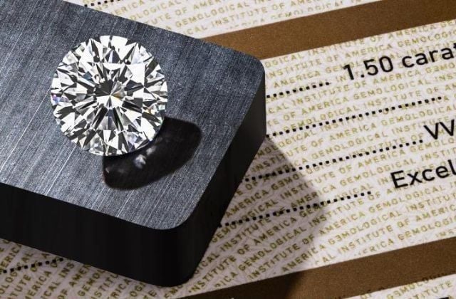 Hợp Tác Về Kim Cương Của Nga Và Ấn Độ Phát Triển Chóng Mặt