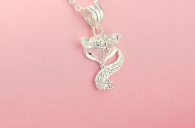 Ý Nghĩa Sâu Sắc Của Mặt Dây Chuyền Hồ Ly