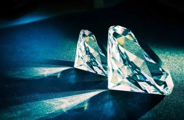 How Much is a 12 Carat Natural Diamond? Where to Buy Reputably?