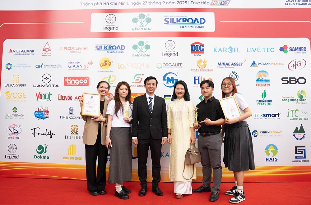 🌟 ORGALIFE VINH DỰ ĐÓN NHẬN HAI GIẢI THƯỞNG UY TÍN NĂM 2025 🌟