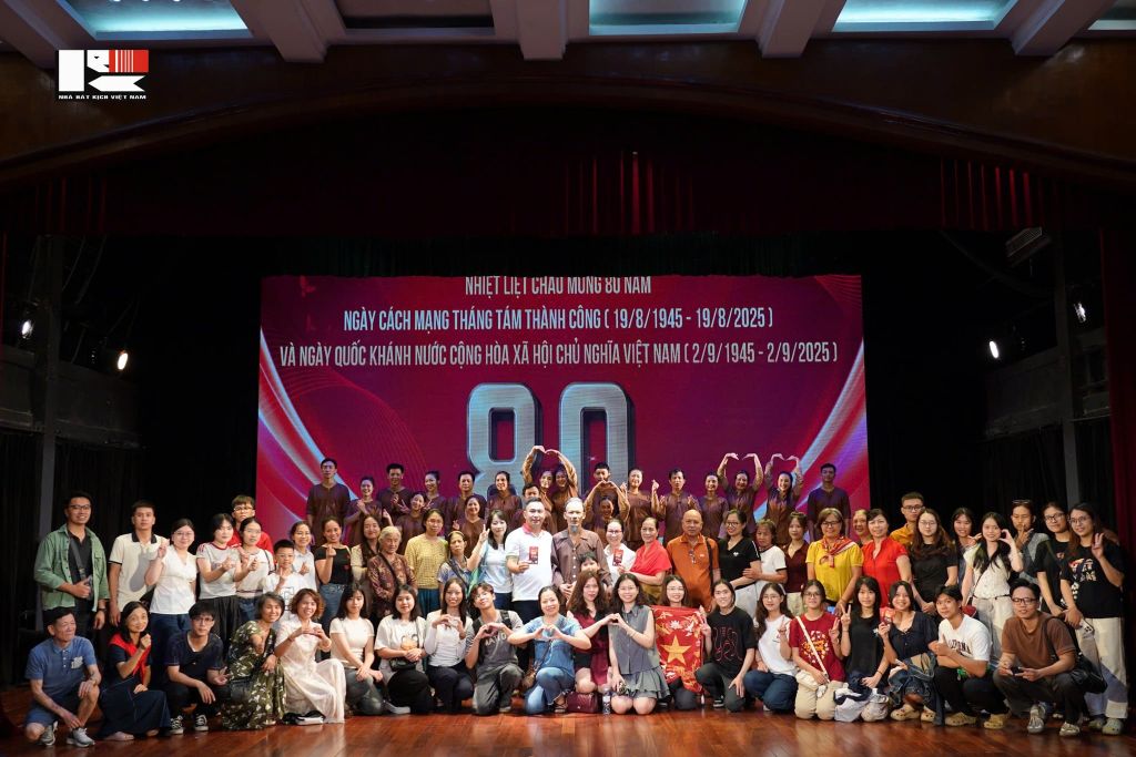 NHÌN LẠI HÀNH TRÌNH CỦA NHÀ HÁT KỊCH VIỆT NAM TRONG ĐỢT ĐẠI LỄ QUỐC KHÁNH 02/9