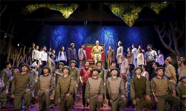 “Âm vang người lính” – Đưa ba vở kịch “gây sốt” trở lại sân khấu