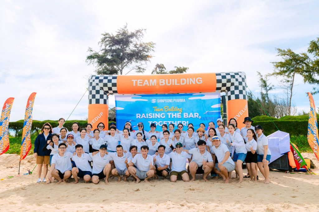 Team Building Shinpoong Pharma 2025: “Kết sức mạnh – Vững niềm tin” tại Phan Thiết