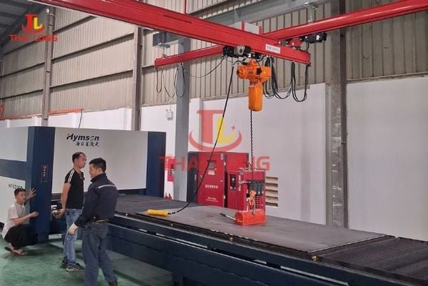 Bàn giao hệ thống palang xích điện 1 tấn đưa vào vận hành chính thức tại nhà máy Bắc Ninh
