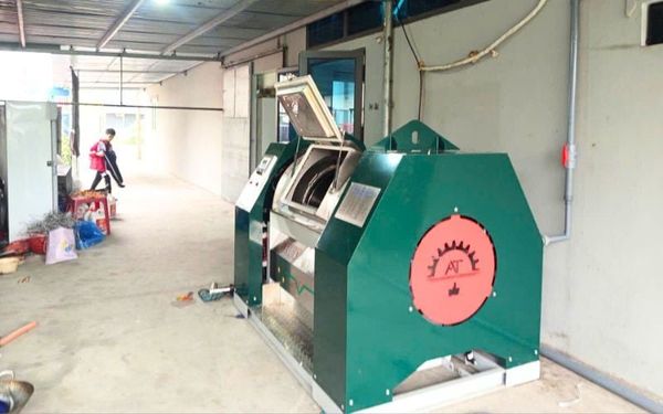 Máy giặt CN 50kg 1 pha chân mềm tới Cẩm Giàng, Hải Dương