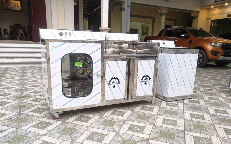 Máy giặt giầy, giặt mũ bảo hiểm tới Thanh Xuân, Hà Nội