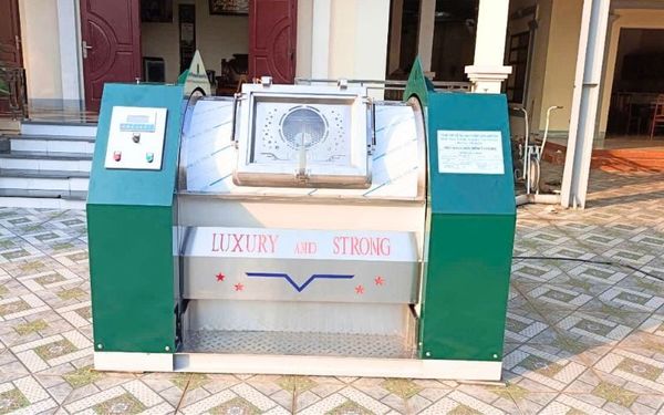 Máy giặt CN 50kg 3 pha chân mềm đến Mộc Châu, Sơn La
