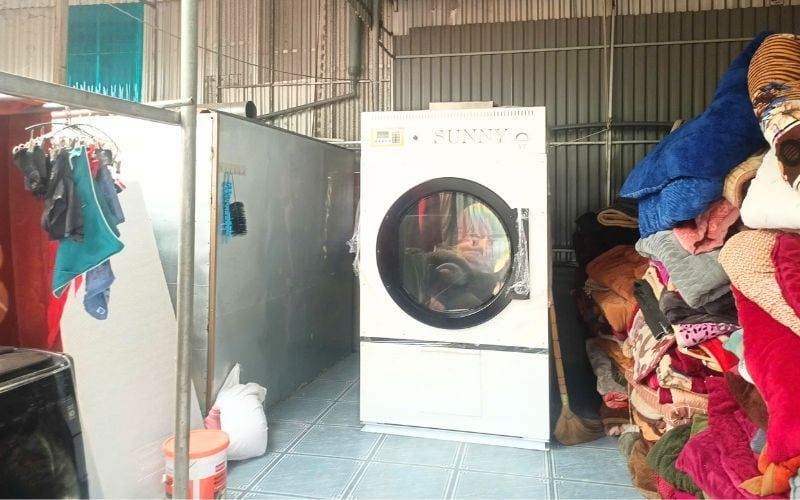 Máy sấy CN 50kg 1 pha-ga tới Quỳ Hợp, Nghệ An
