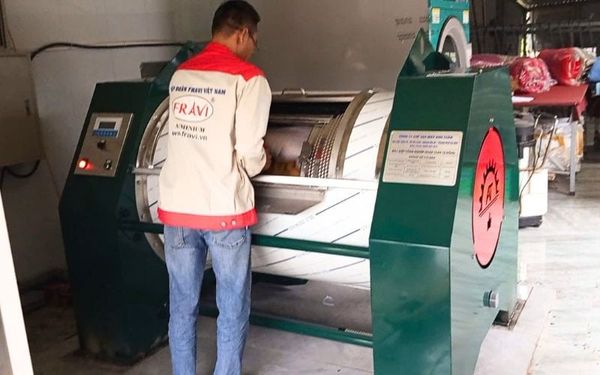 Máy giặt CN 50kg, phòng sấy CN 3 pha tới Việt Trì, Phú Thọ