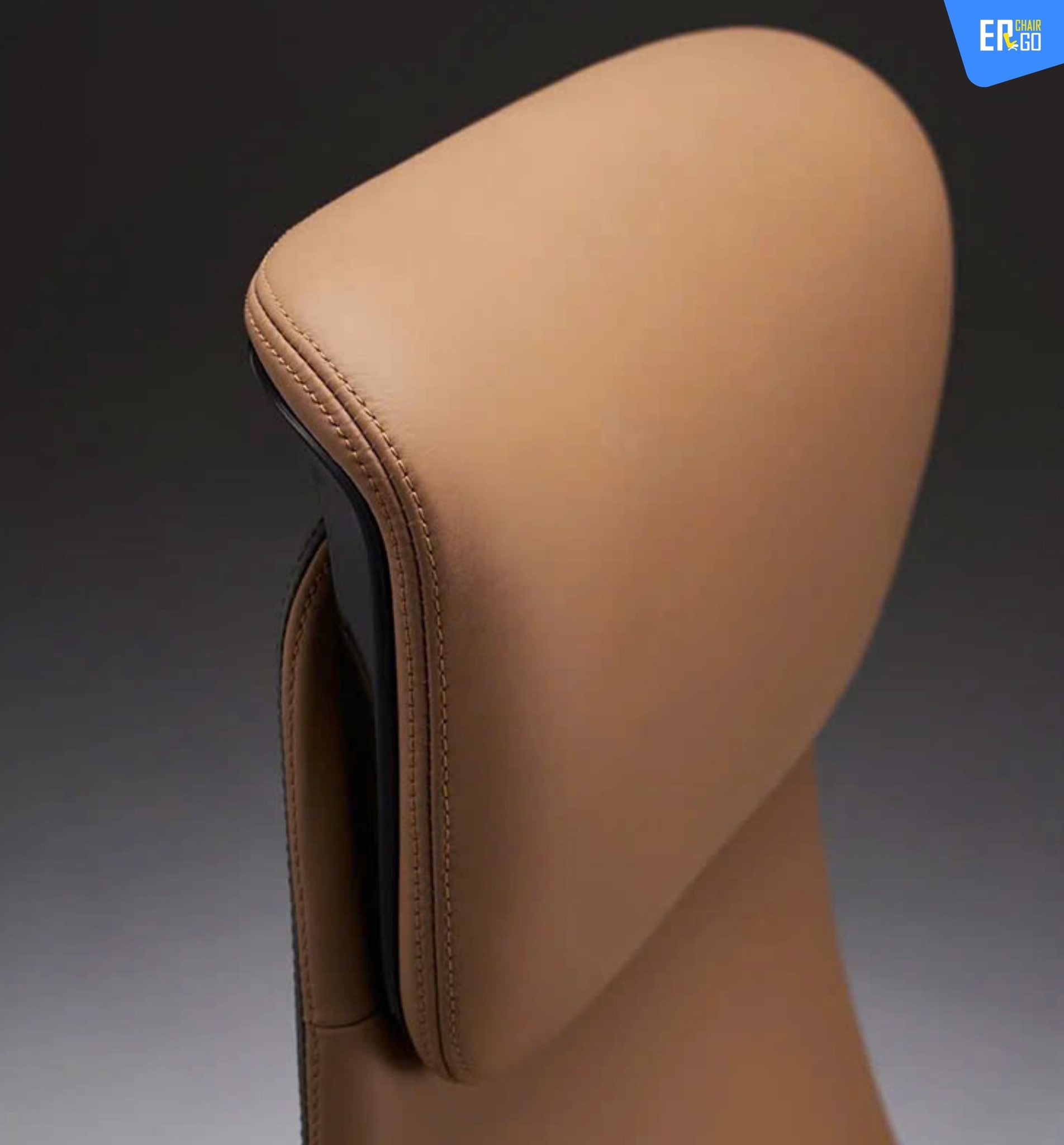 Tựa đầu của Ghế Công Thái Học Giám Đốc B-Chair BP-101J có bản rộng, nâng đỡ toàn diện vùng cổ gáy