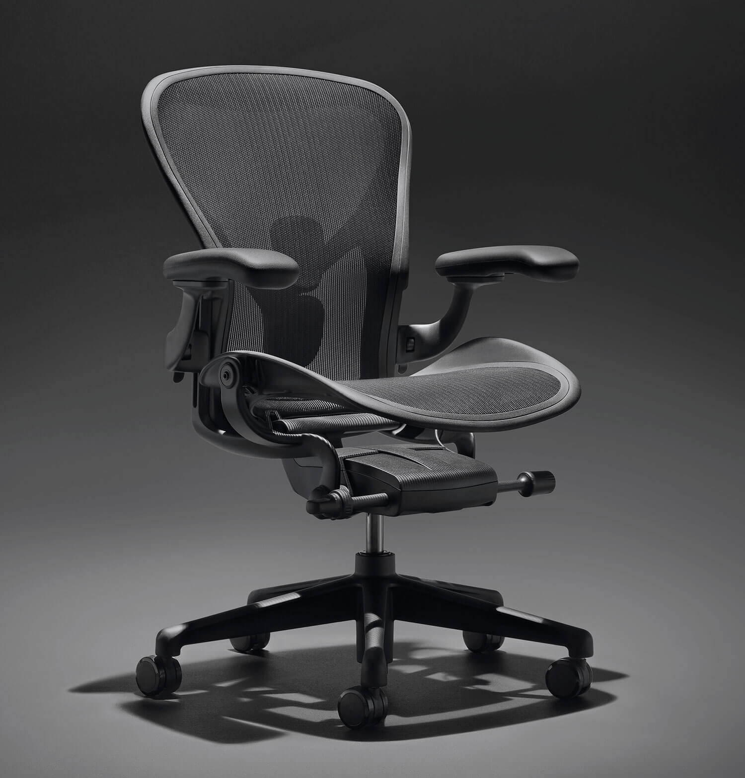 Ghế công thái học Herman Miller Aeron phiên bản Remastered (thương hiệu Mỹ) có Piston cao cấp phát triển bởi Herman Miller, gia công bởi Samhongsa