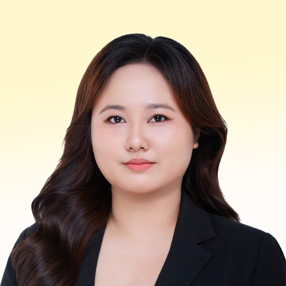 PHAN NGUYỄN HỒNG HUỆ NGUYÊN