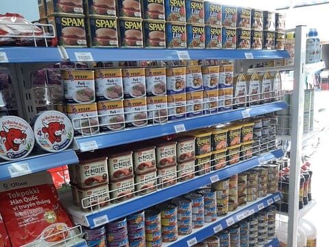 TỪ NHÂN VIÊN KINH DOANH ĐẾN CHỦ SIÊU THỊ MINI – HÀNH TRÌNH VƯƠN LÊN CÙNG PHÁT KIẾN GIA