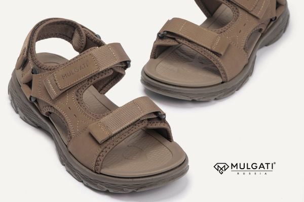Dép sandal nam phù hợp nhiều phong cách thời trang