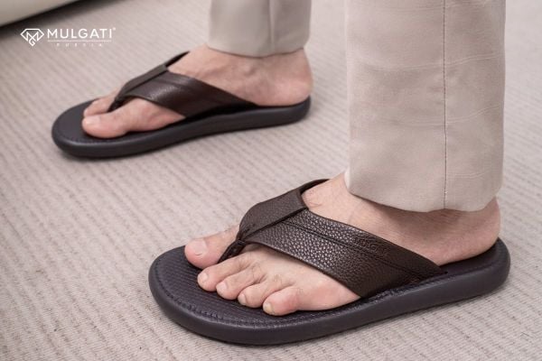 Dép xỏ ngón nam phù hợp nhiều phong cách thời trang