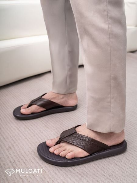 Form dép xỏ ngón nam Mulgati JL6655-5 ôm chân
