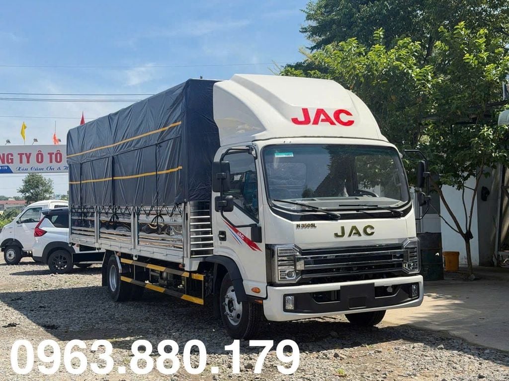 xe-tai-jac-3t5-thung-6m2