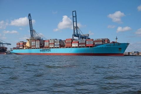 Charleston tiến tới việc nạo vét sâu hơn các đoạn còn lại của luồng hàng hải