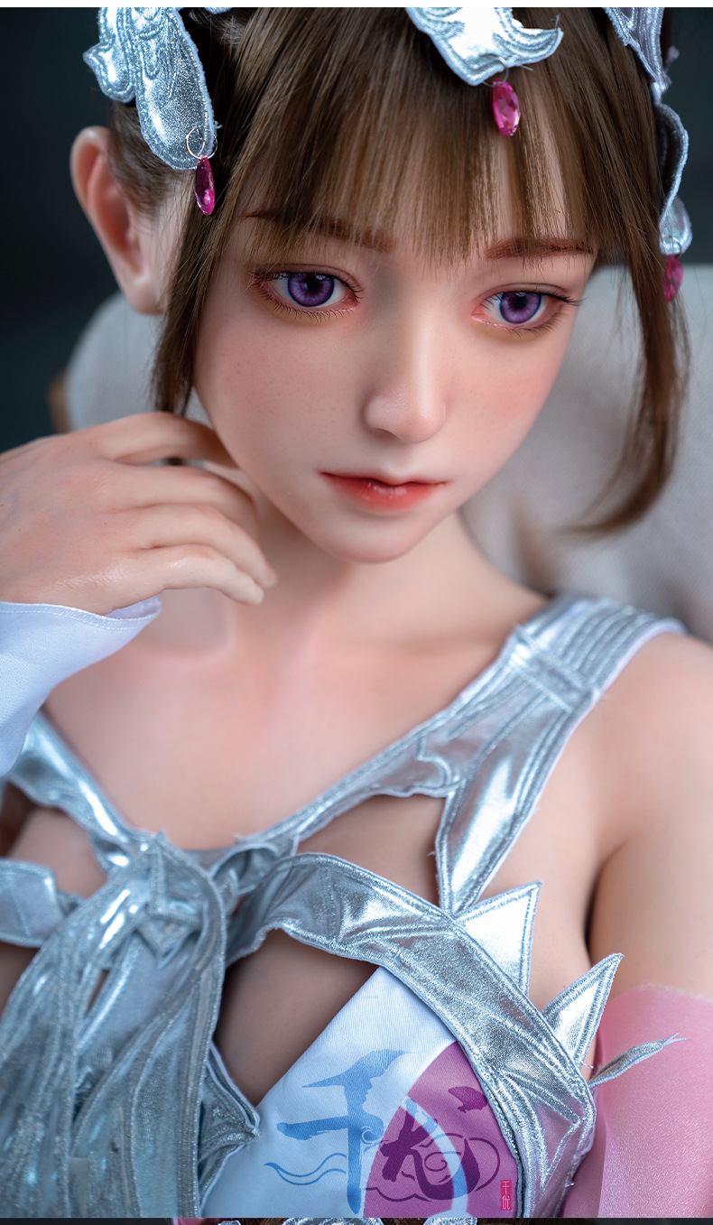 Búp bê tình dục cosplay nhân vật Tiểu Vũ trong Đấu La Đại Lục 12