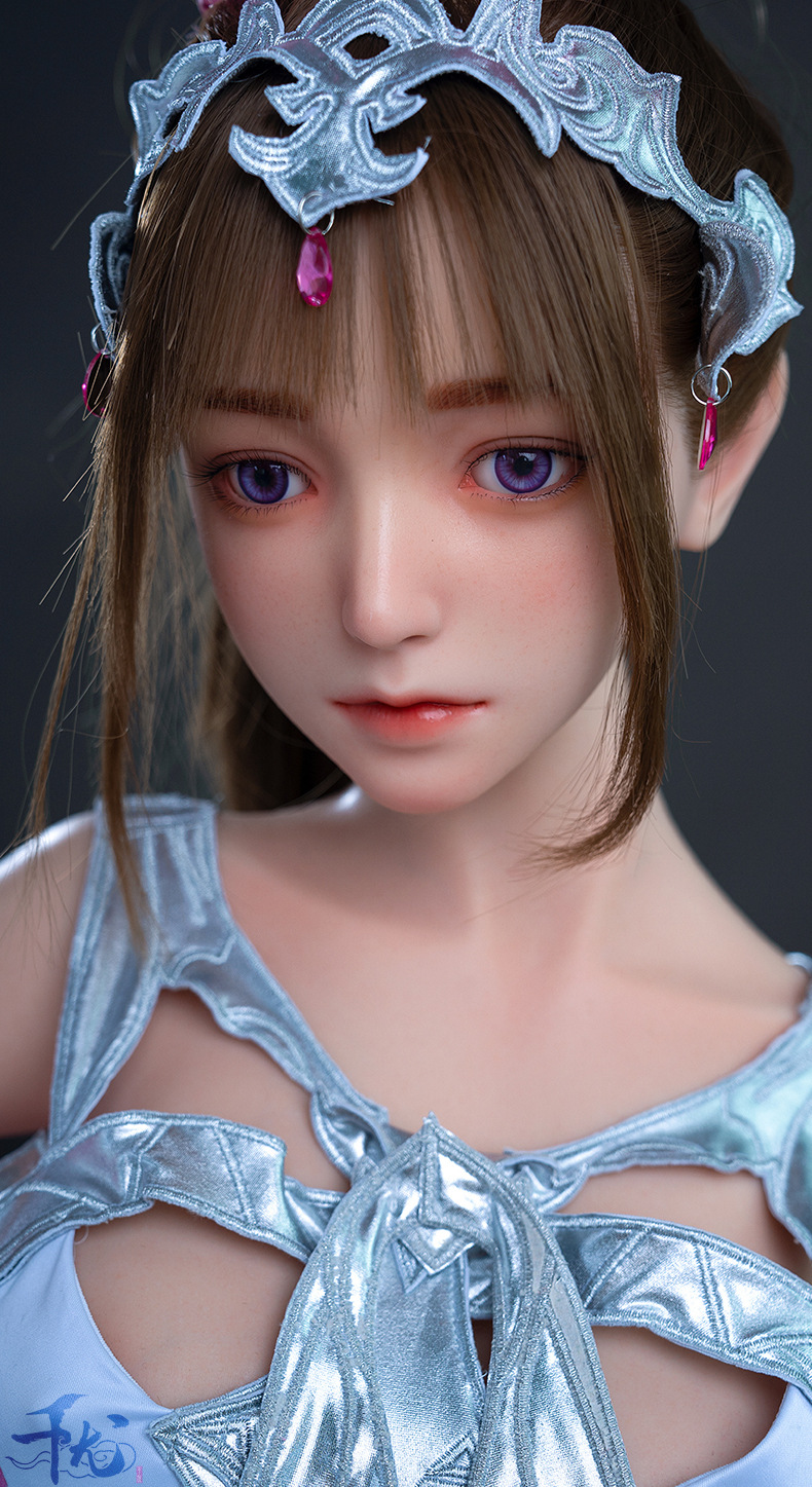 Búp bê tình dục cosplay nhân vật Tiểu Vũ trong Đấu La Đại Lục 13