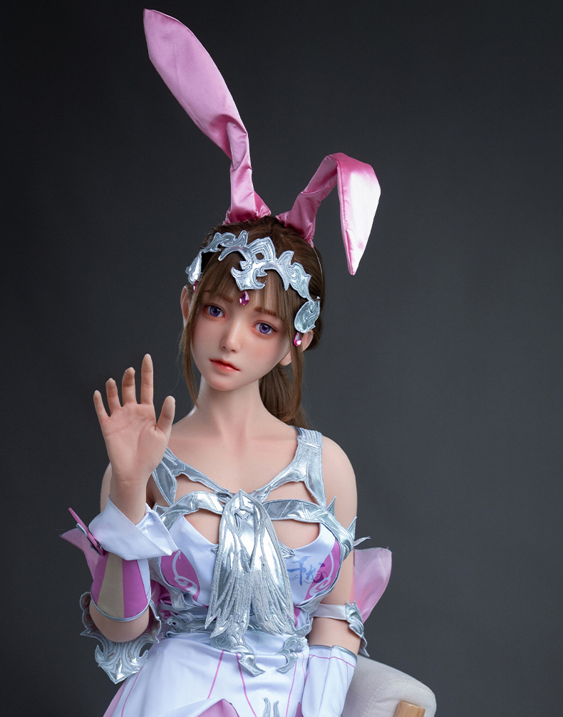 Búp bê tình dục cosplay nhân vật Tiểu Vũ trong Đấu La Đại Lục 24