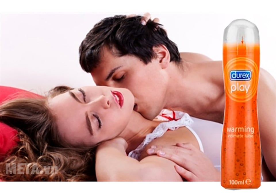 Sử dụng gel bôi trơn đúng cách giúp tăng thêm khoái cảm