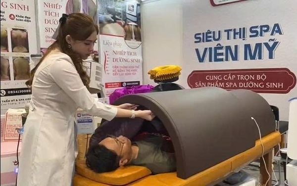 Xông Ngải Hồng Quang là gì? Giải pháp giúp spa dưỡng sinh nâng trải nghiệm và giữ chân khách quay lại