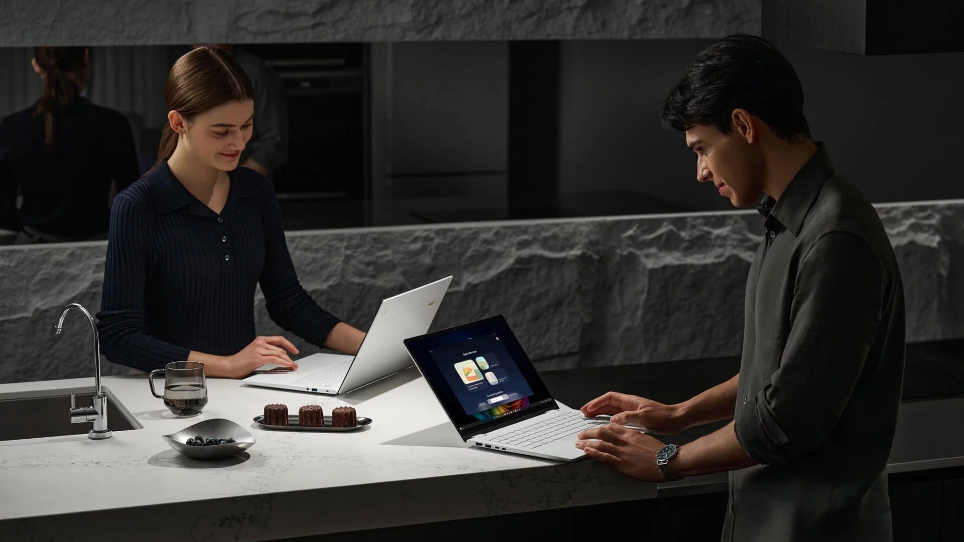 Lựa chọn trợ thủ đắc lực giúp đa nhiệm mượt mà, dựng video thả ga (Acer Swift Go 32GB & Swift Edge OLED)