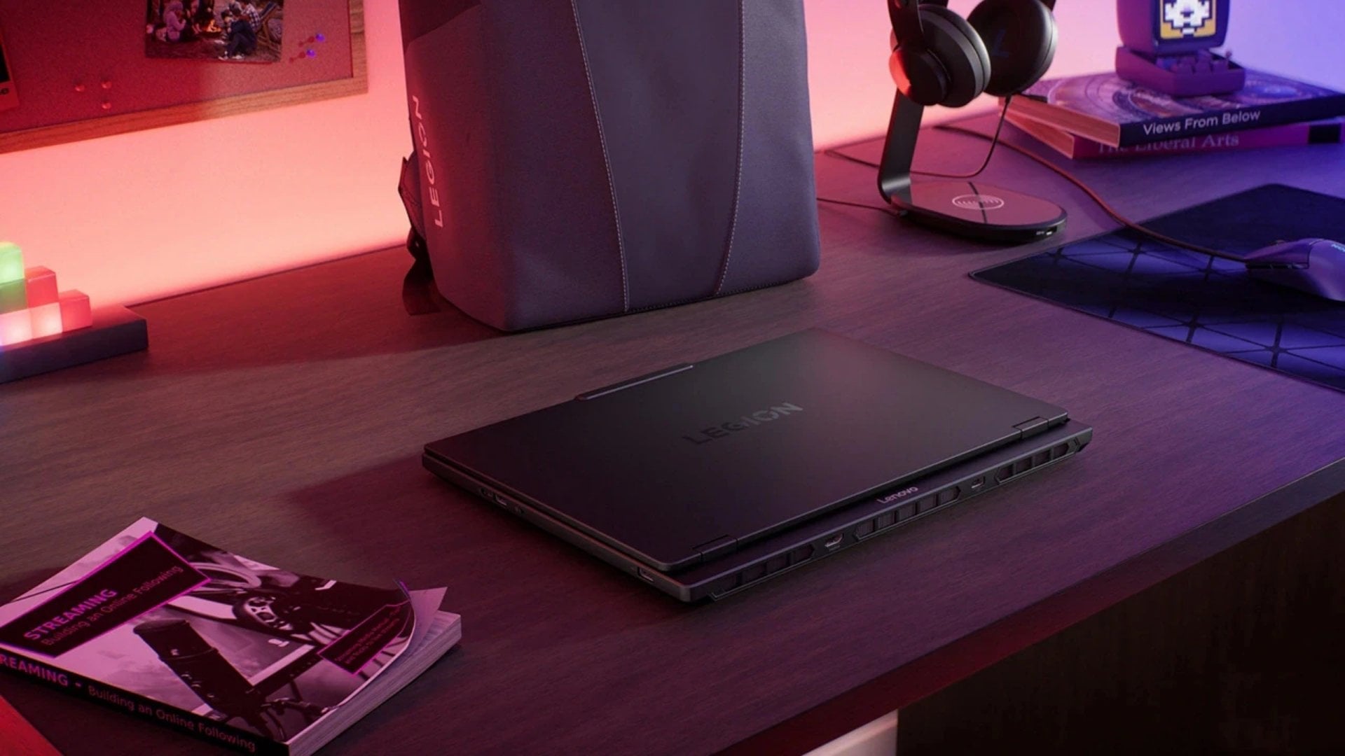 Laptop Gaming LENOVO Legion 5 15IRX10 83LY00A7VN - Màn hình OLED 165Hz cao cấp, hiệu năng mạnh và trải nghiệm gaming rất khác biệt