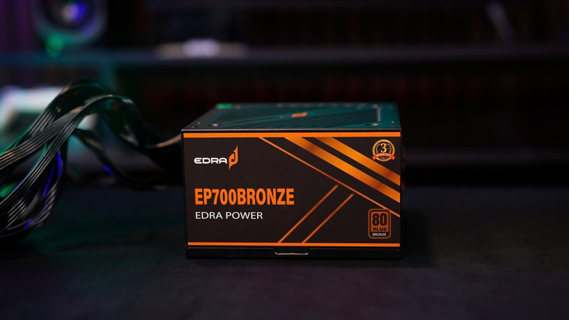 E-Dra EP700 - Bộ nguồn chuẩn 80 Plus Bronze cho dàn PC gaming