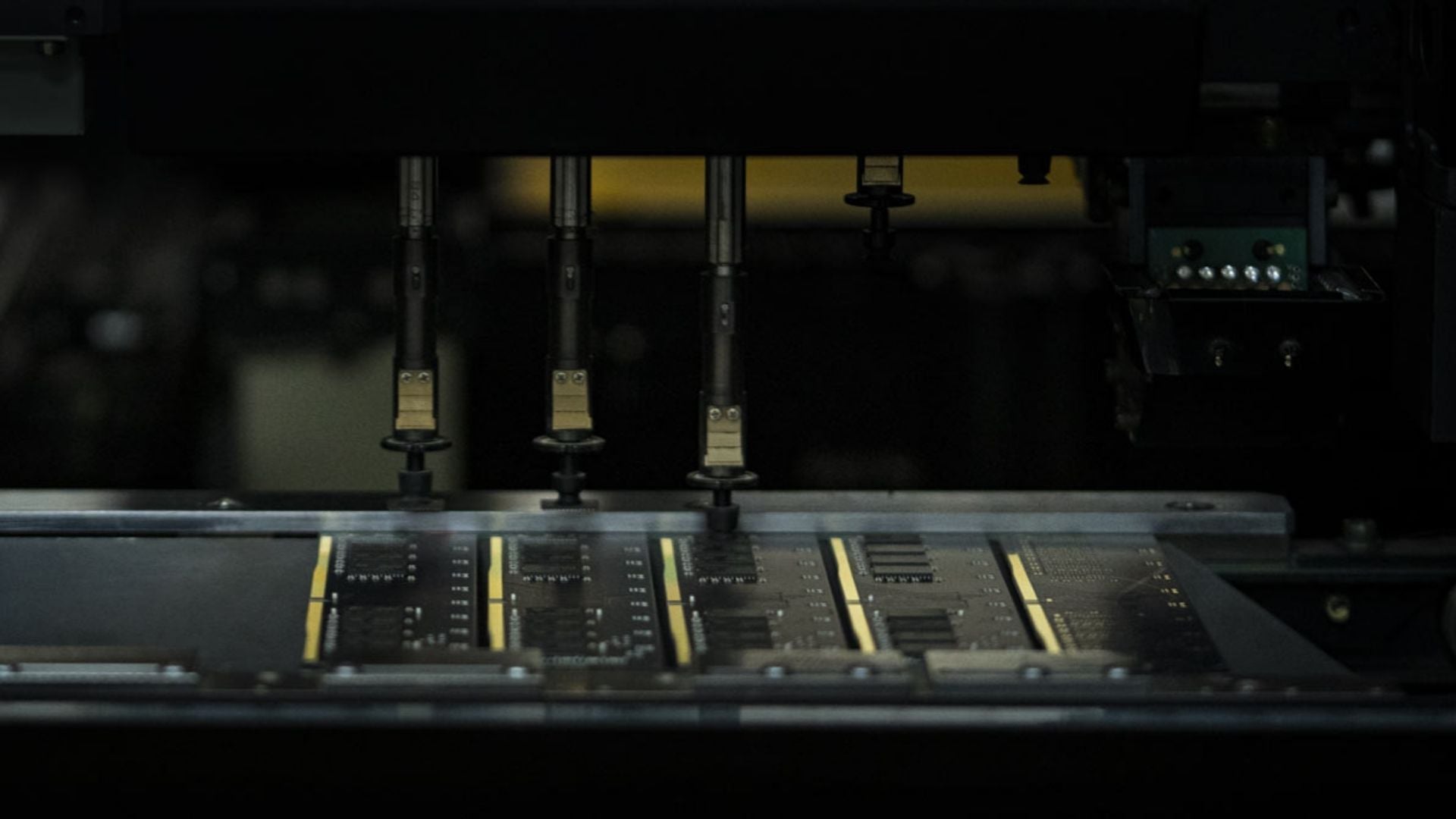 RAM TEAMGROUP DELTA RGB DDR5 16GB 6400MHz - IC chất lượng cao